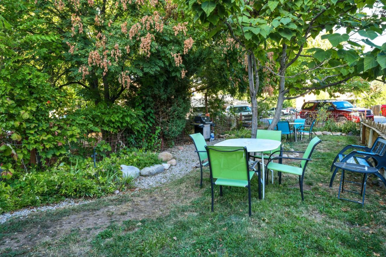Lodge 5 - Downtown Location. Studio With Shared Hot Tub. Minutes To Arches N.P. Моаб Екстер'єр фото